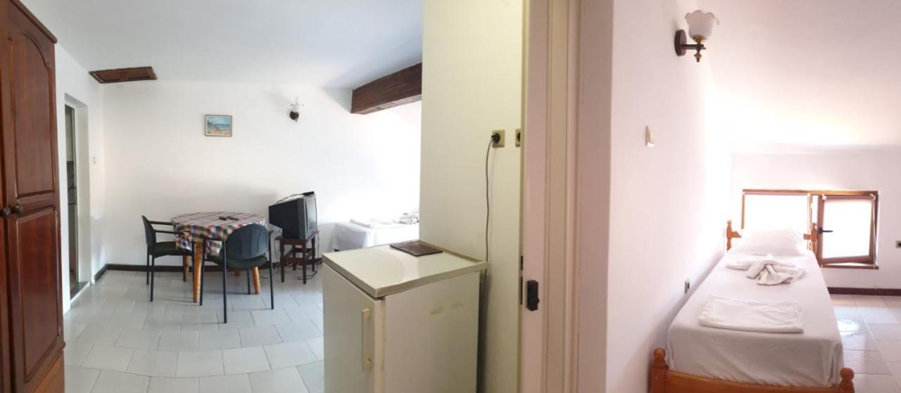 Lazur Hotel Ravda Exterior photo